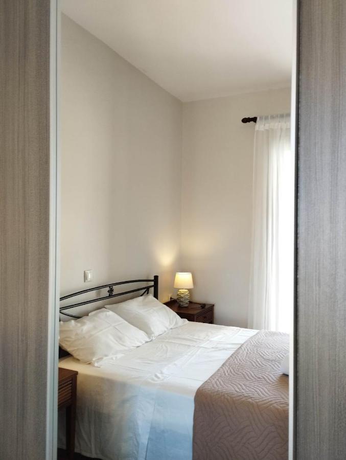 Angelos Apartments 카라보밀로스 외부 사진